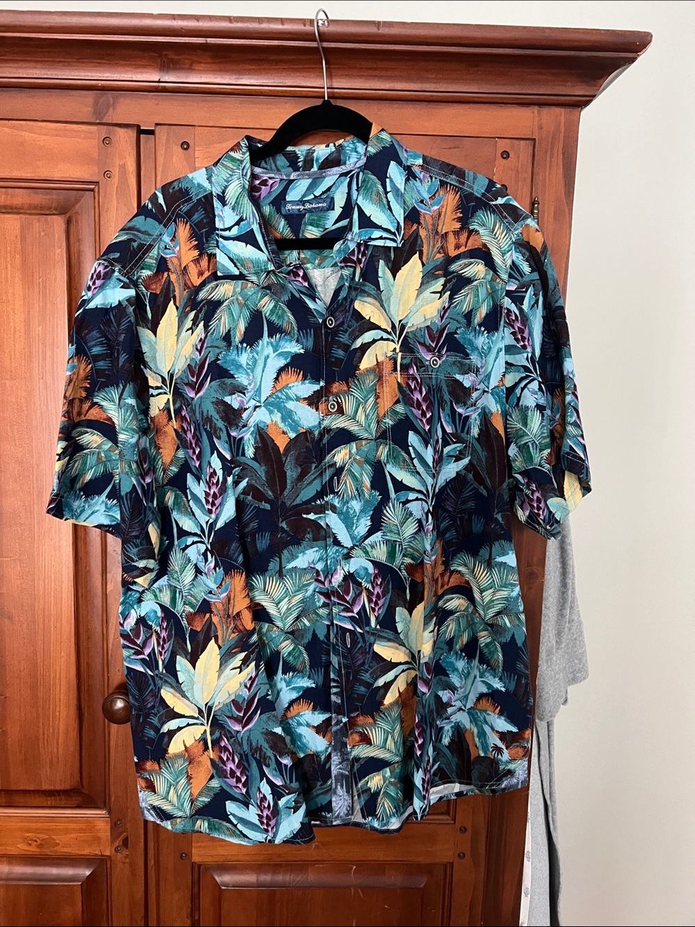 Tommy Bahama Navy Tropical Leaf Print Short Sleeve Shirt